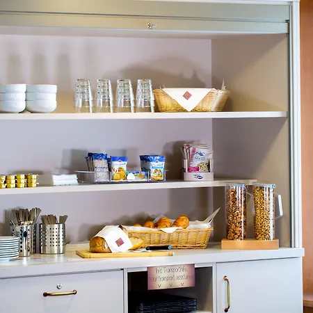 Hotel Krone By B-smart